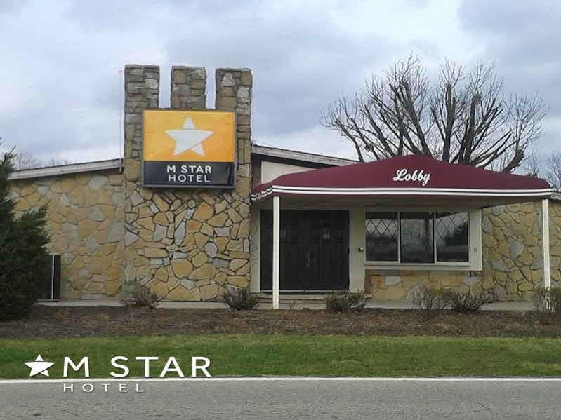 M Star Columbus North Motell Exteriör bild